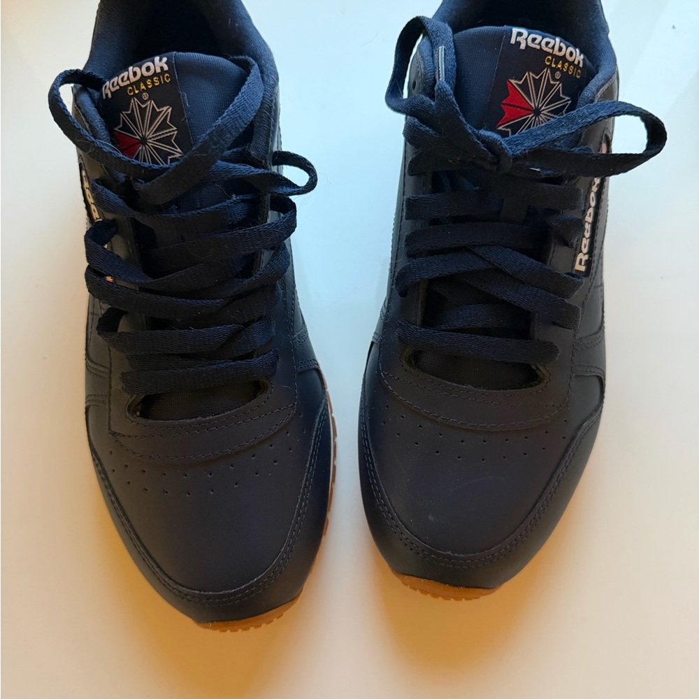 Reebok Classic Leather Navy Shoes